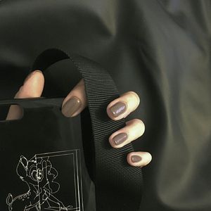 13女学生脱了内裤开始亲热
