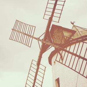 13女学生脱了内裤开始亲热
